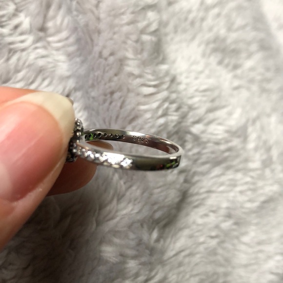 Diamond ring - Picture 6 of 8